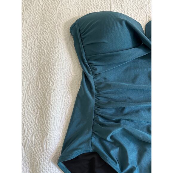 Calvin Klein Women's Turquoise Ruched Chest Support One Piece Size XL/XXL - Picture 2 of 9